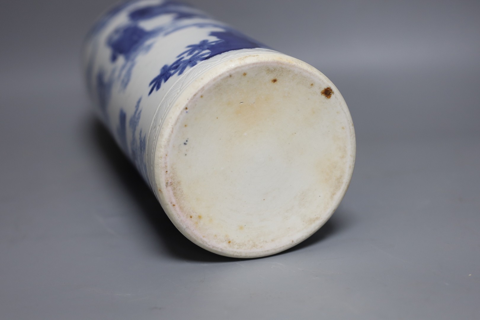 A tall Chinese blue and white sleeve vase 39cm